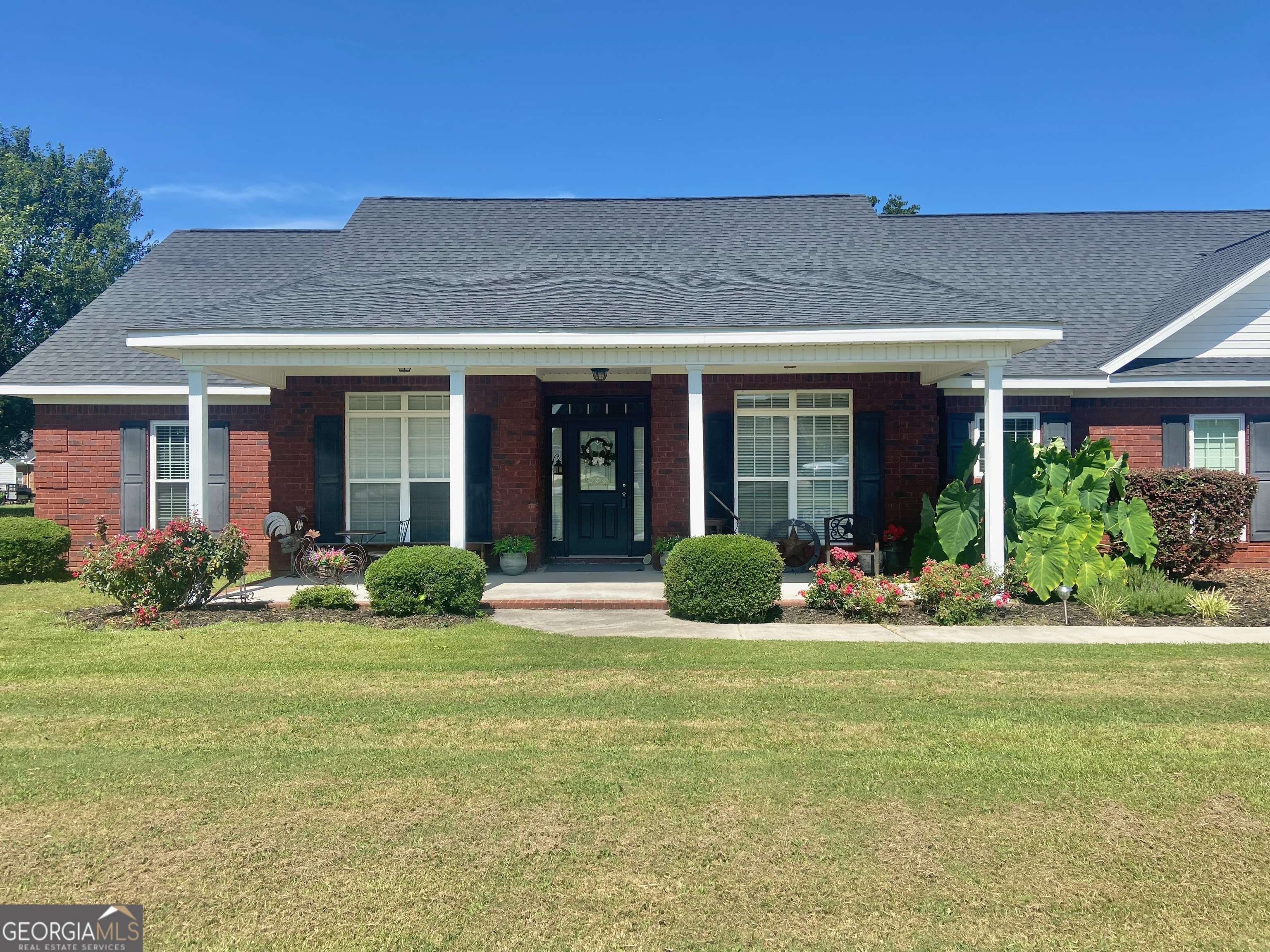 304 Dixieland DR, Byron, GA 31008