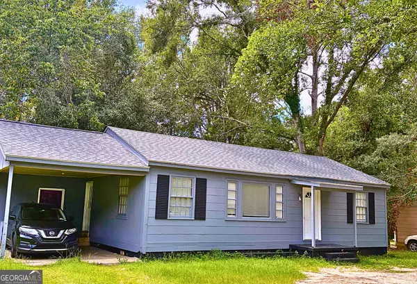 2406 Oxford DR, Valdosta, GA 31602