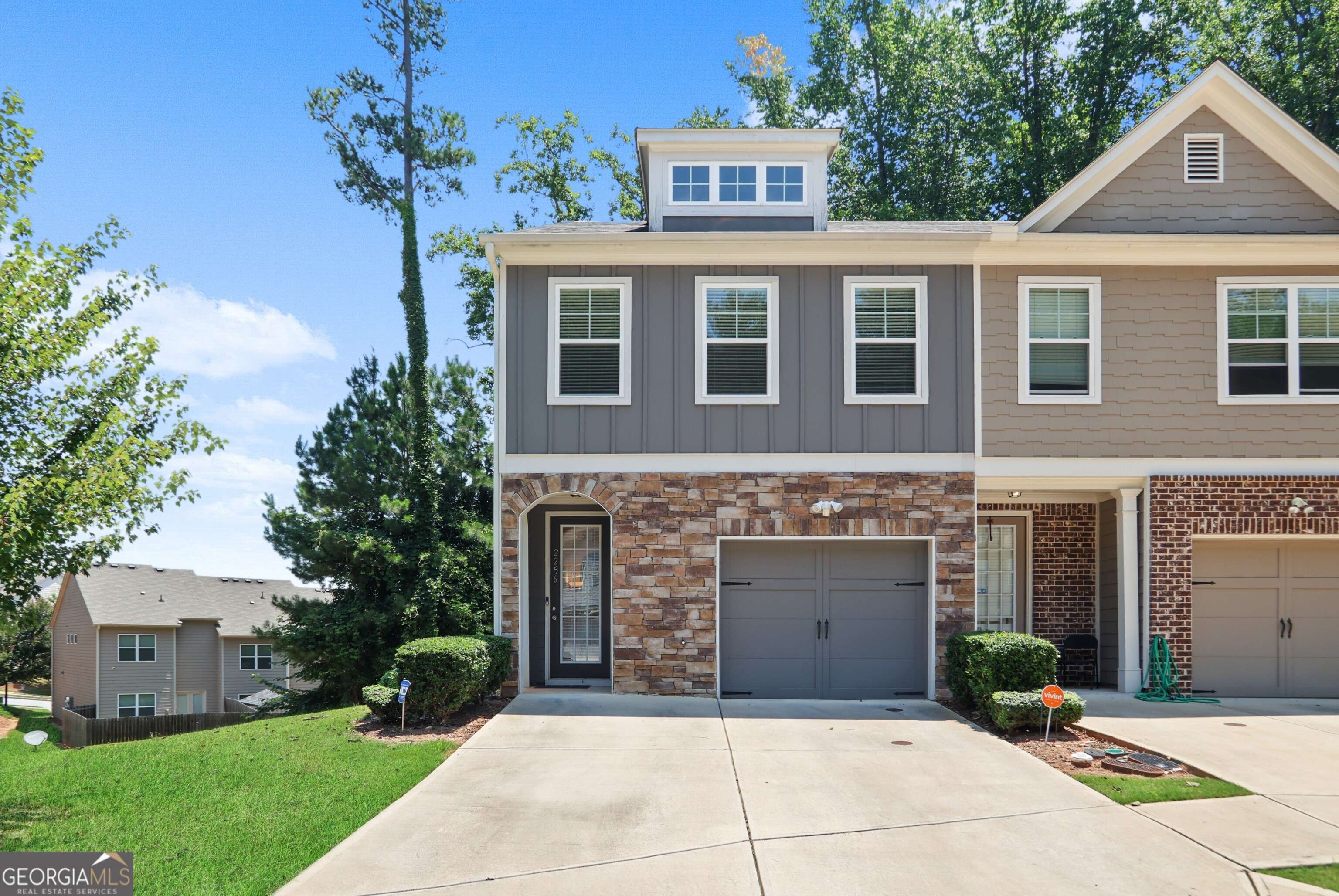 2256 Triple Crown LN, Lithonia, GA 30058