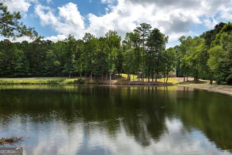 Monroe, GA 30656,3055A Spring Hill DR