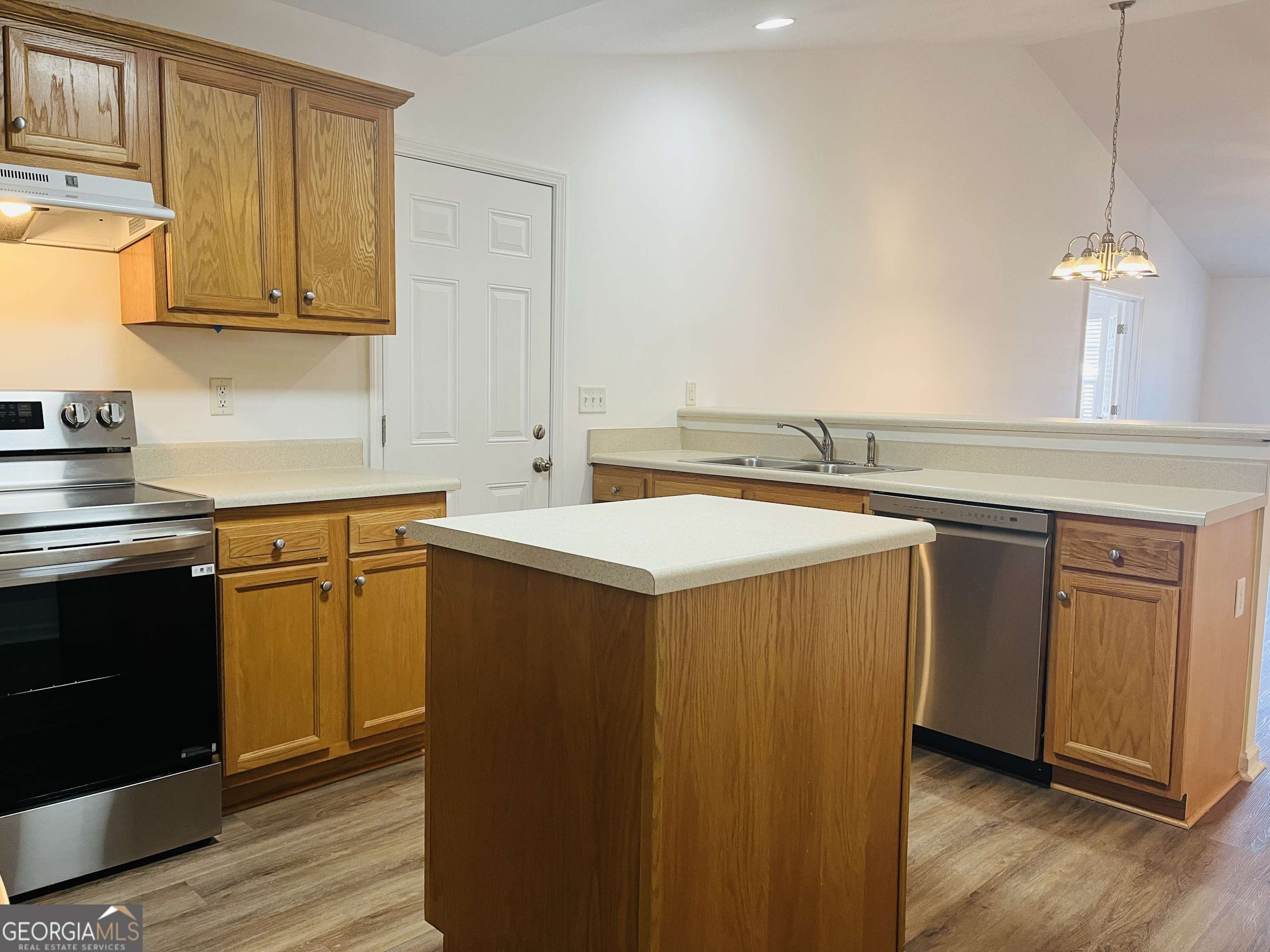 Lagrange, GA 30241,306 Lenox CIR