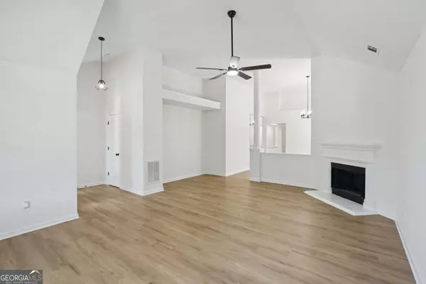 Snellville, GA 30078,2733 Newtons Crest CIR