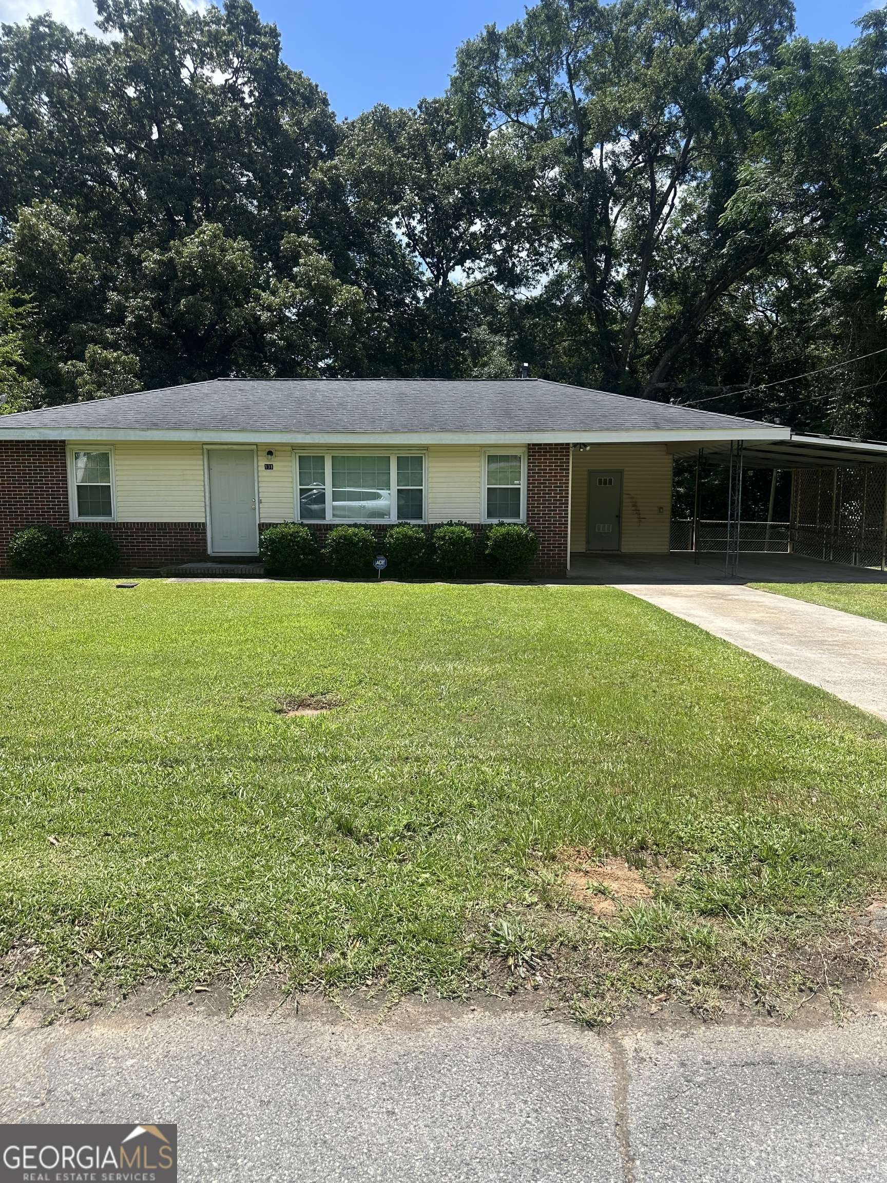 131 Oak AVE, Milledgeville, GA 31061