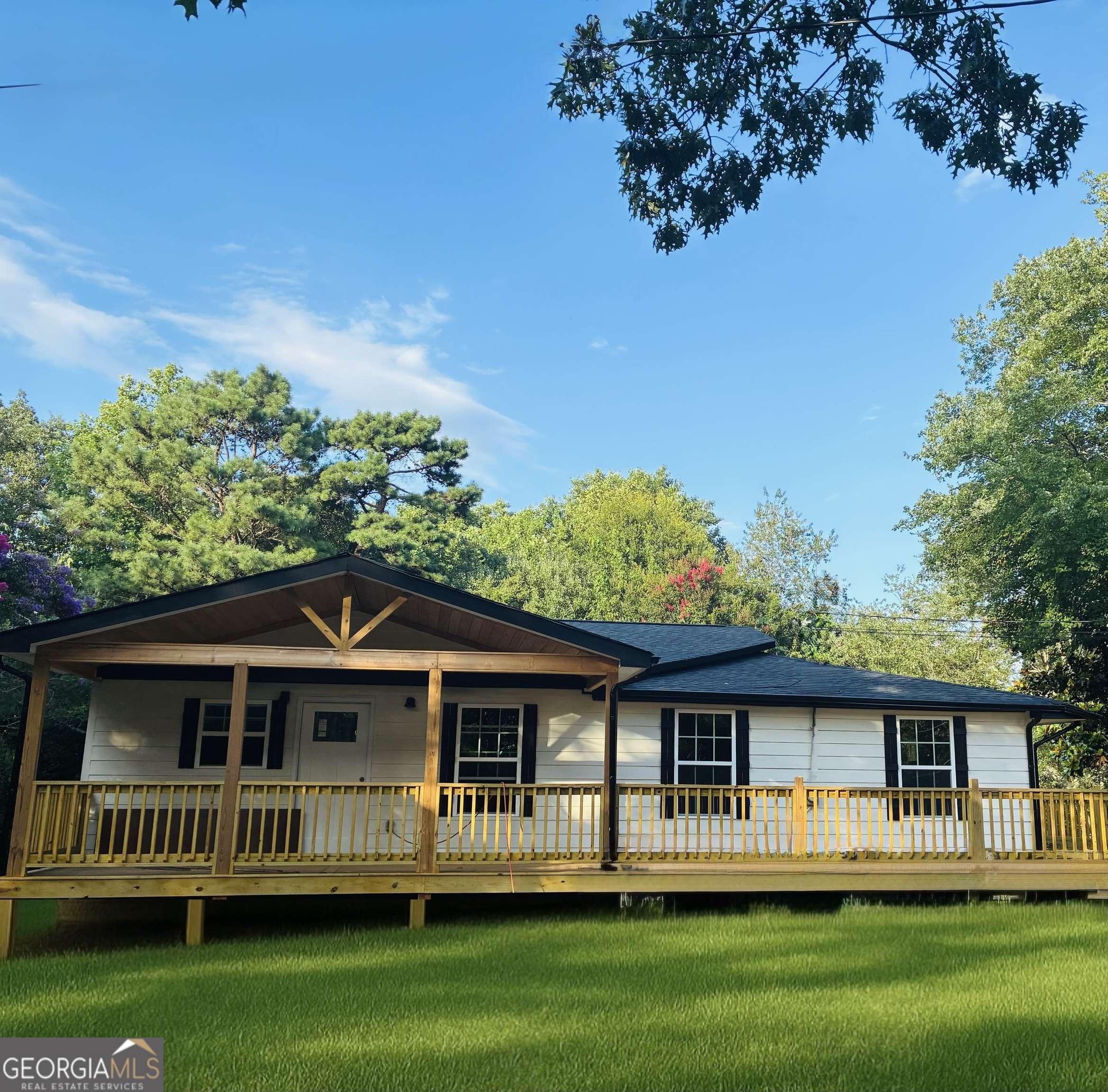 2319 Gaines Mill RD, Gainesville, GA 30507