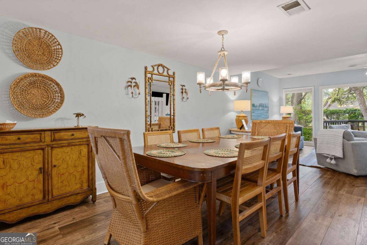 St. Simons, GA 31522,652 N Golf Villas