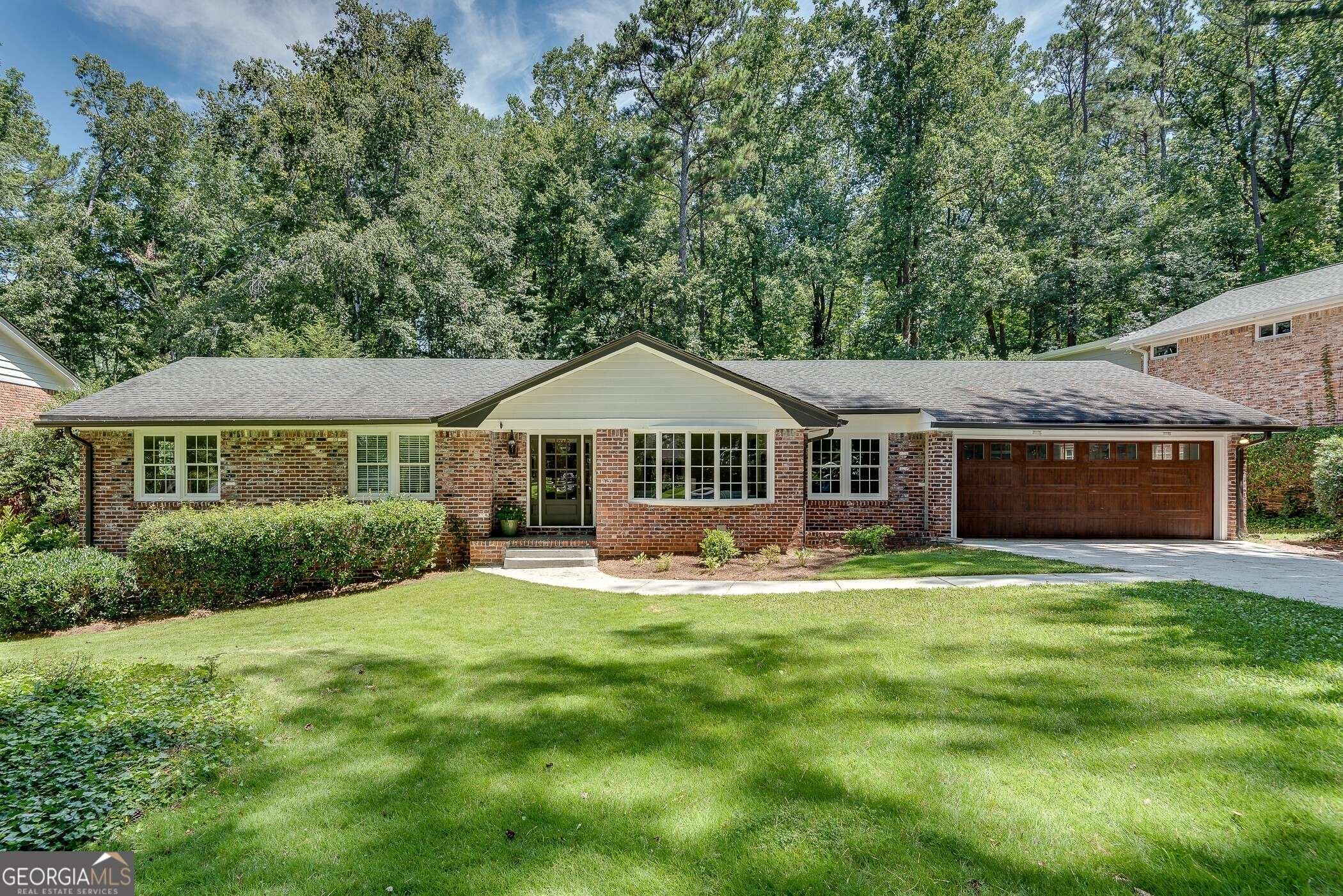 2284 Fairoaks RD, Decatur, GA 30033