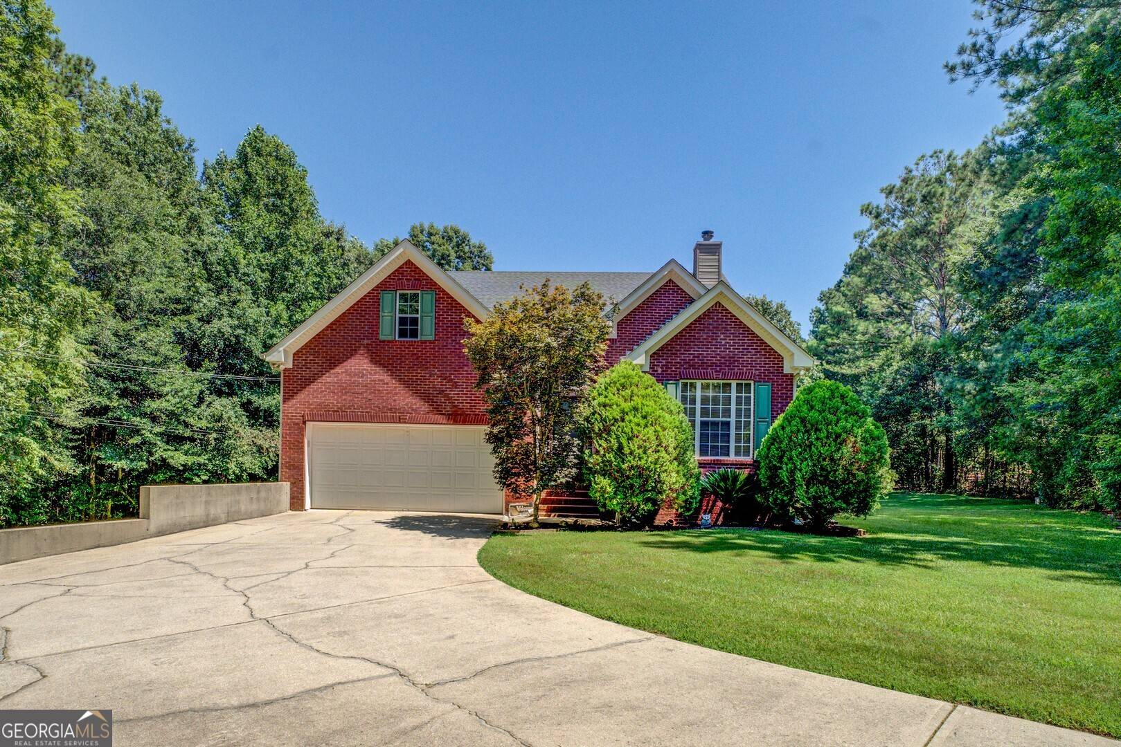 897 Lake Stone Lea DR, Oxford, GA 30054
