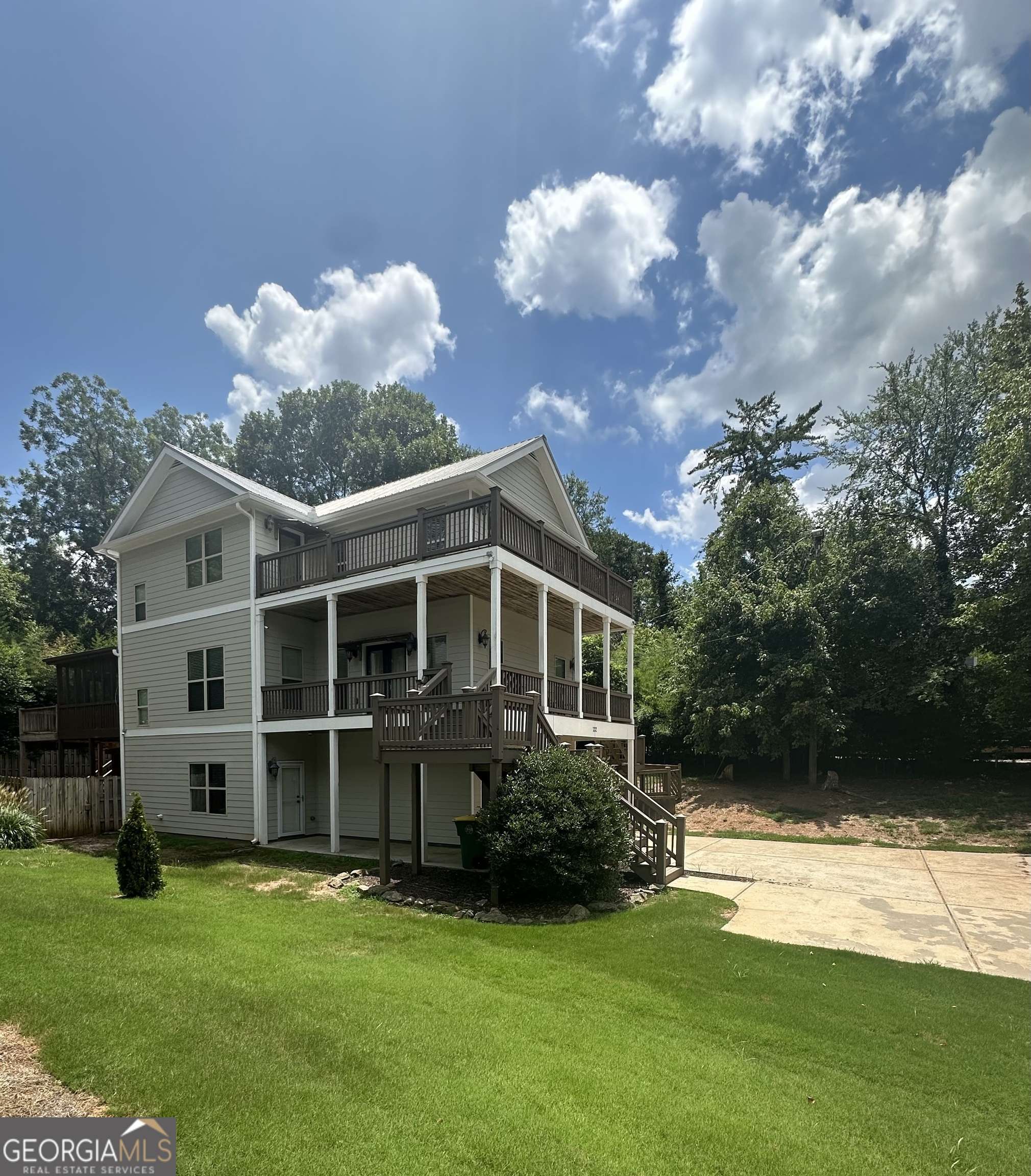 Athens, GA 30606,132 Poplar ST N