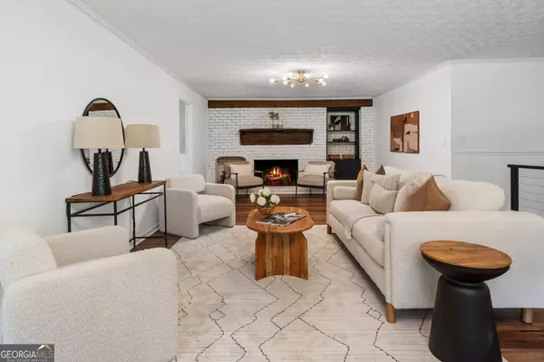 290 Dania DR, Alpharetta, GA 30009