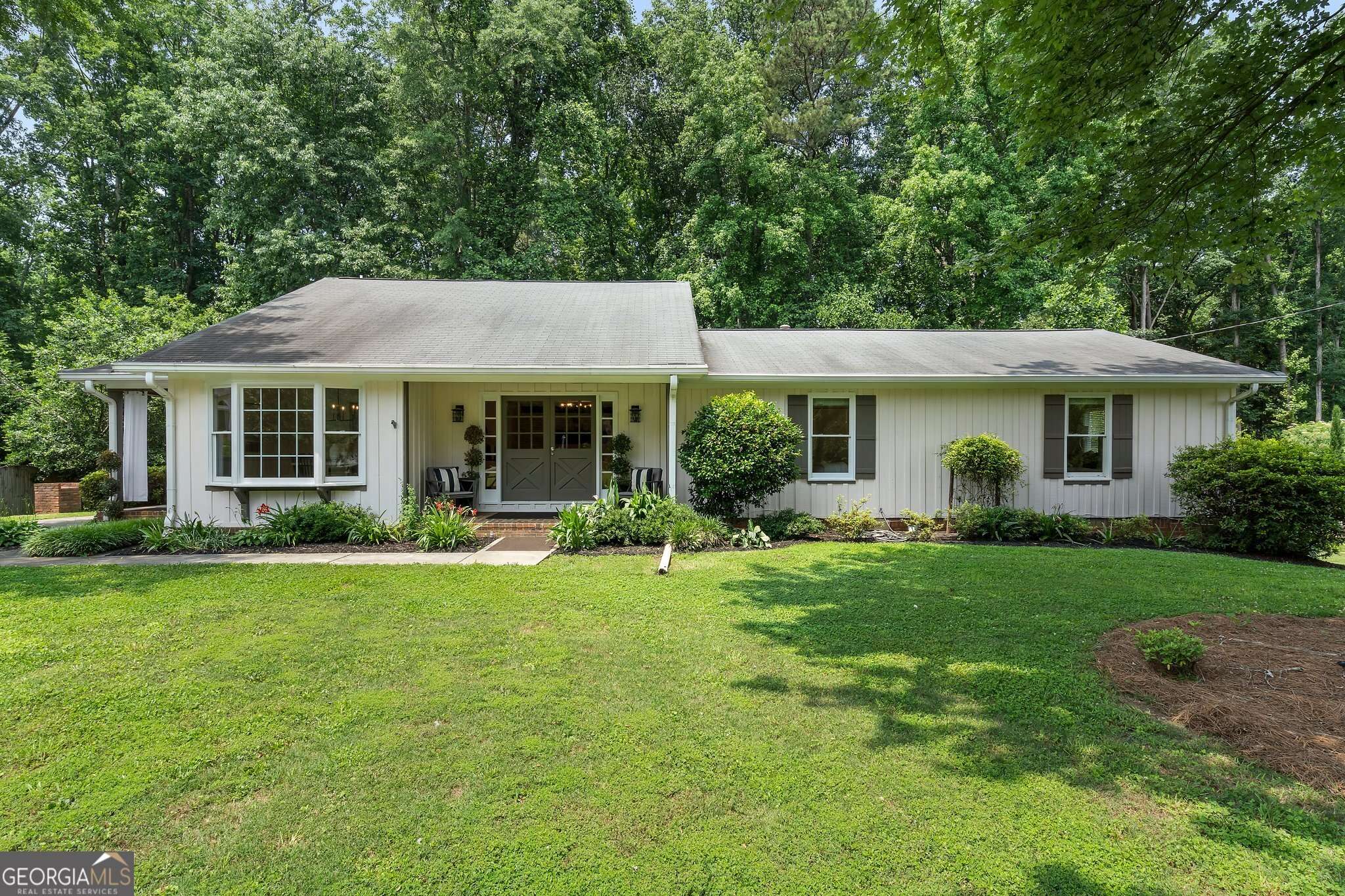 Alpharetta, GA 30009,290 Dania DR