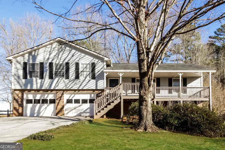 112 Creekview DR, Woodstock, GA 30188