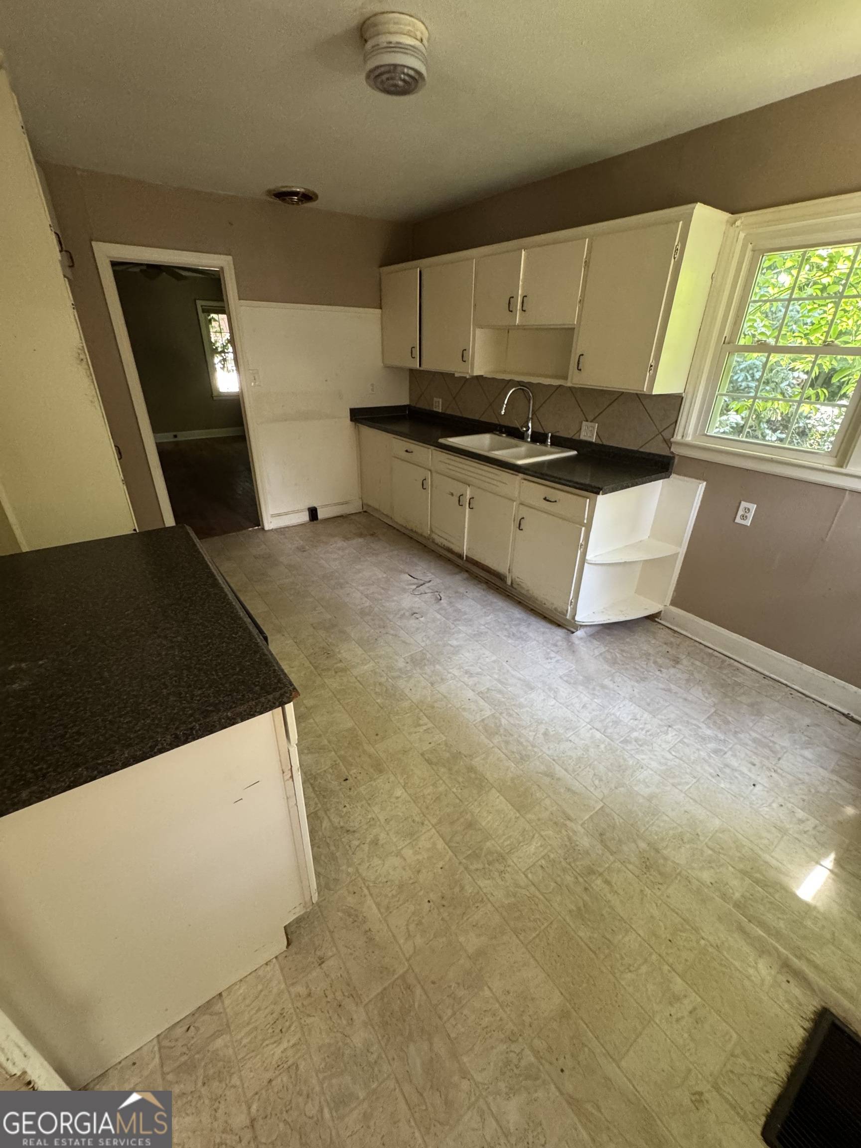 Elberton, GA 30635,127 Glendale AVE