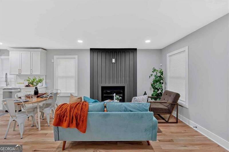 Atlanta, GA 30318,786 Neal ST NW