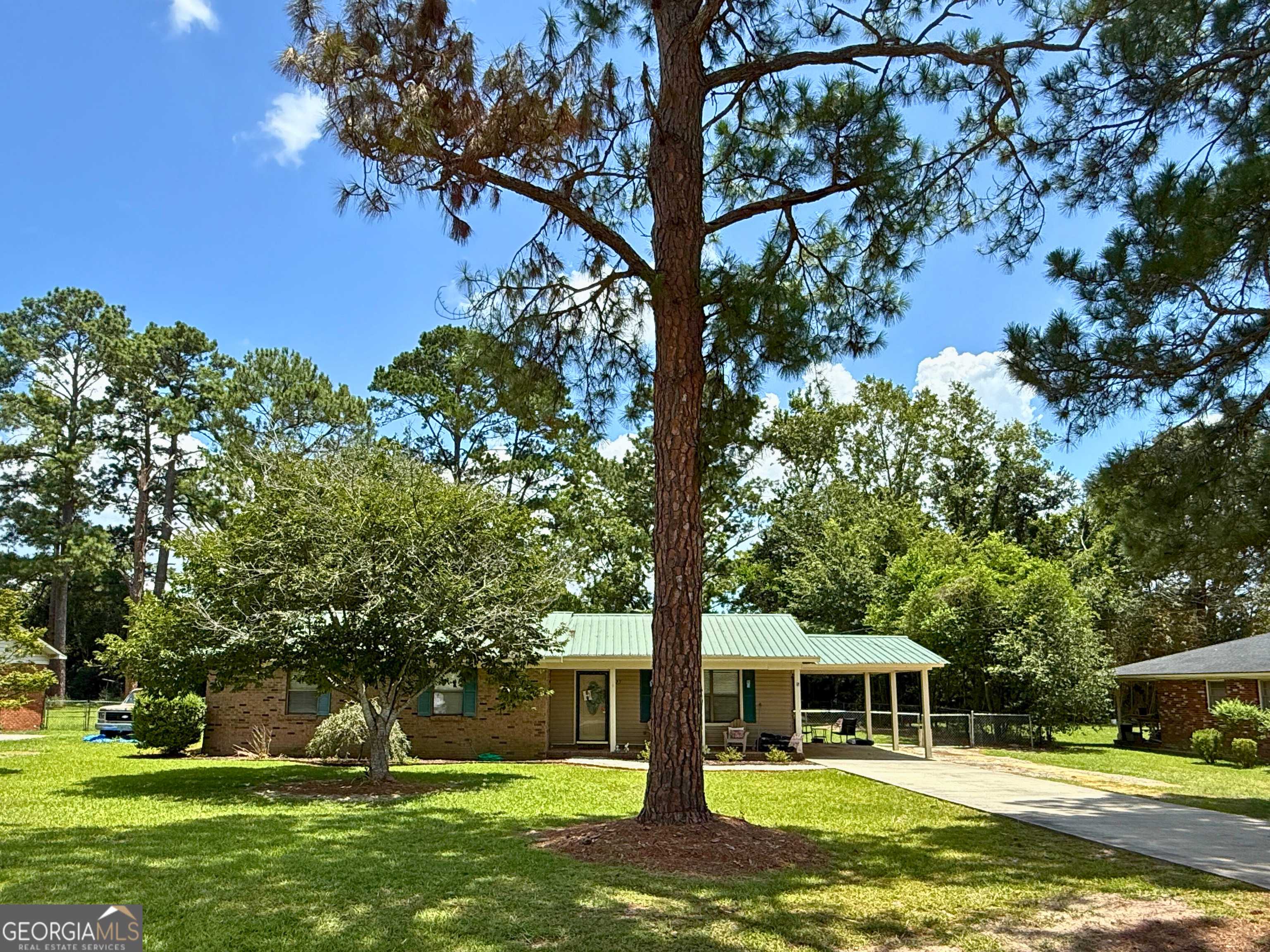 Metter, GA 30439,625 S Rountree ST