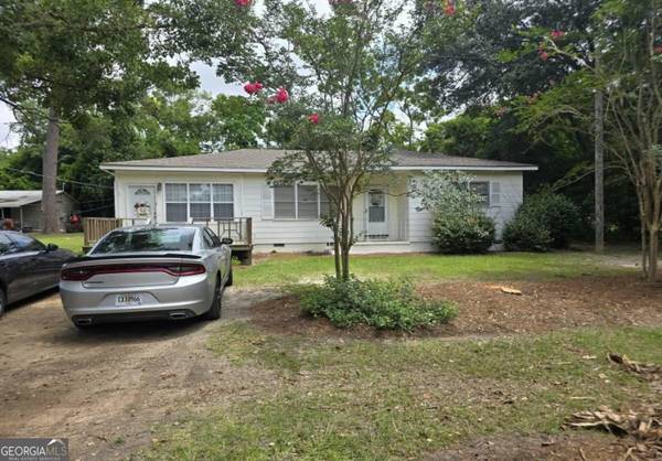 304 Fortson ST NE, Pelham, GA 31779