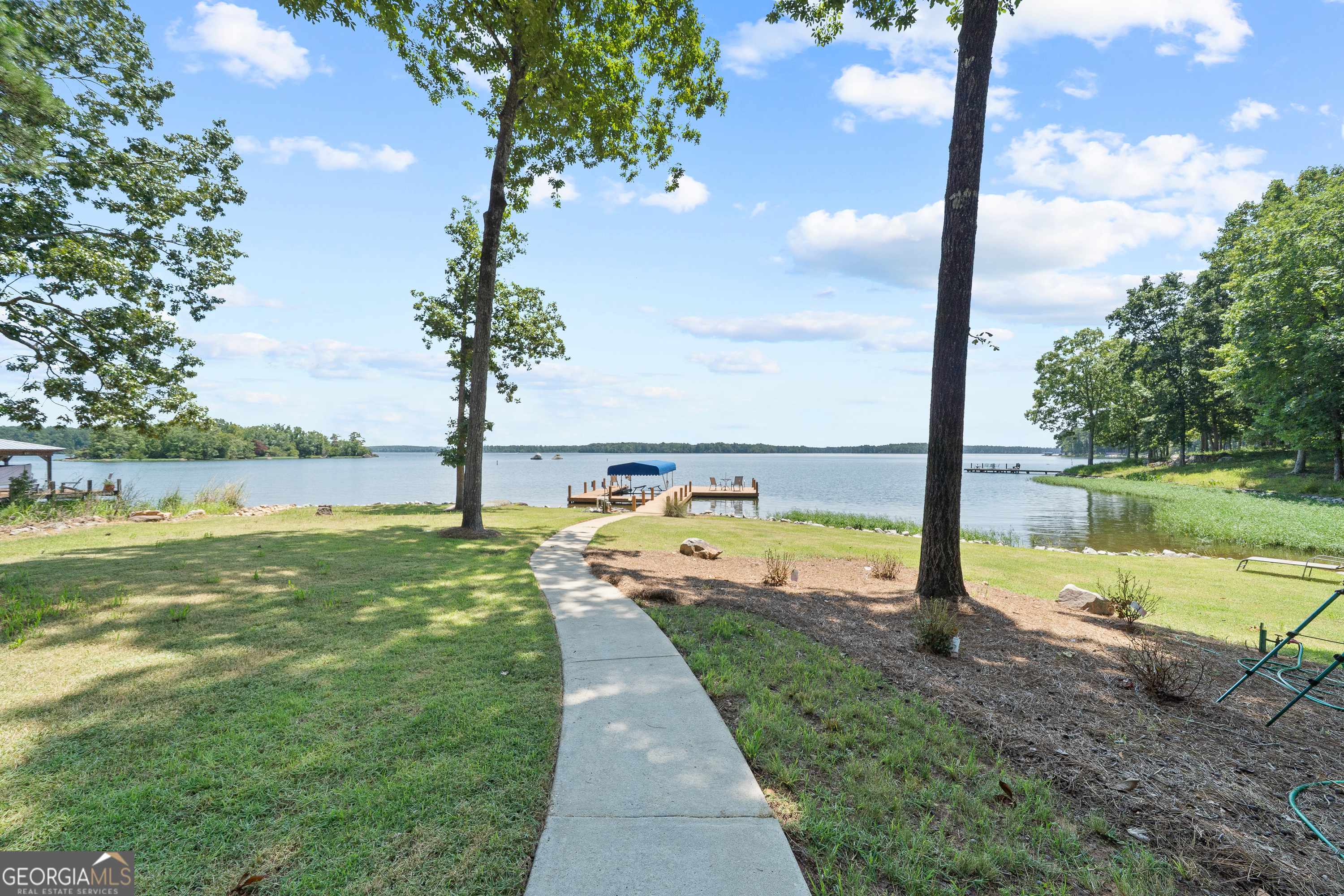 Eatonton, GA 31024,264 Winding River RD