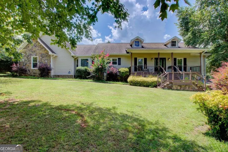 75 Bent Arrow DR, Stockbridge, GA 30281
