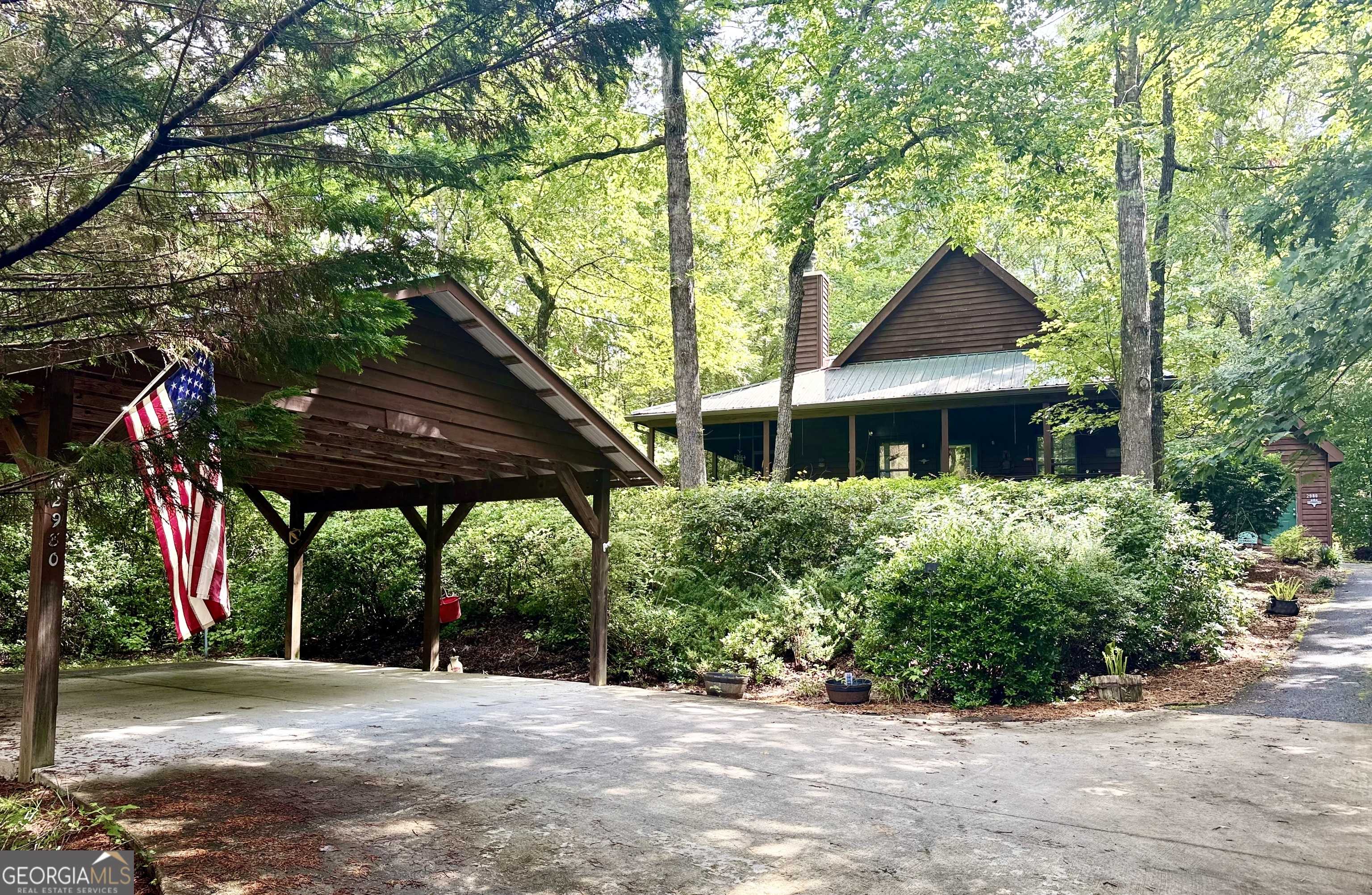 2980 Skylake Rd, Sautee Nacoochee, GA 30571