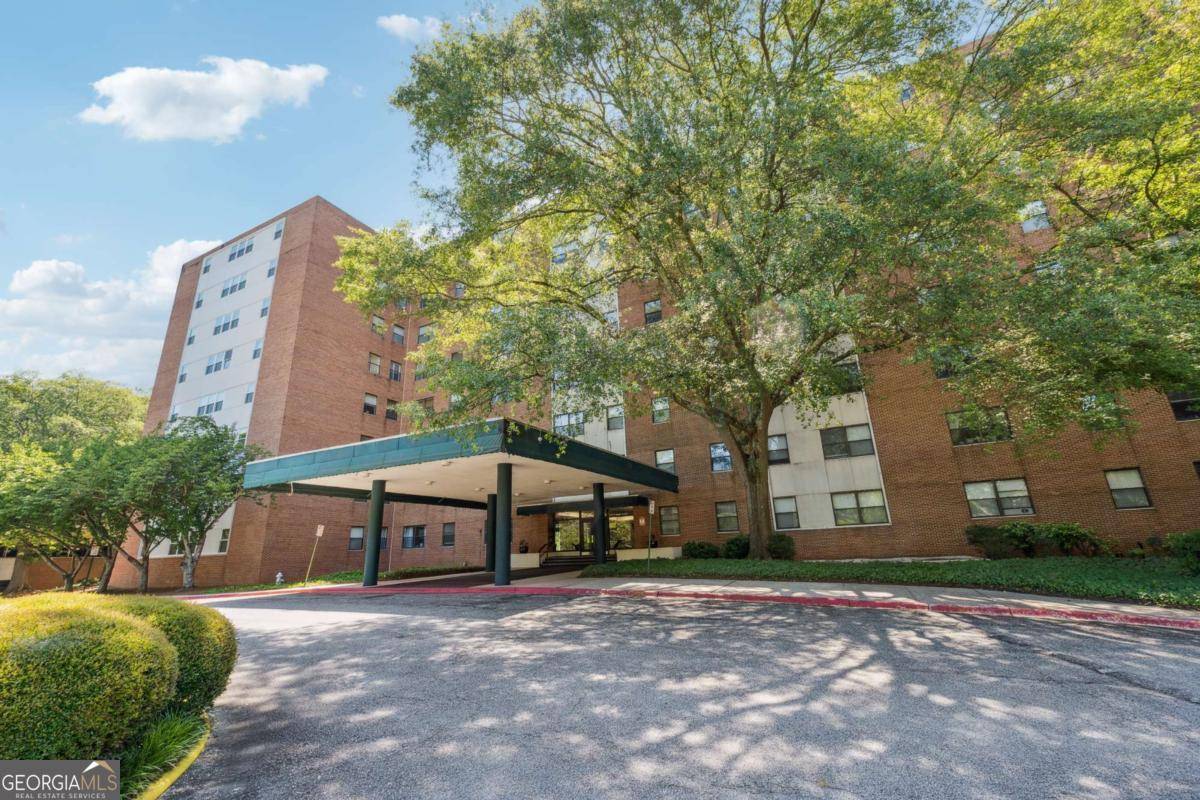 2965 Pharr Court South NW #512, Atlanta, GA 30305