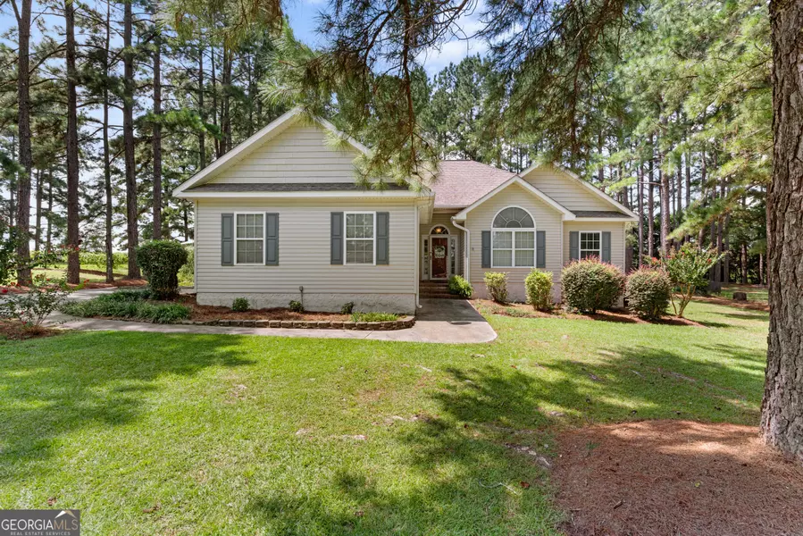 630 Ogeechee DR W, Statesboro, GA 30461