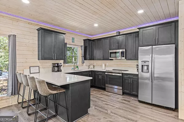 Cleveland, GA 30528,358 Hickory Ridge DR