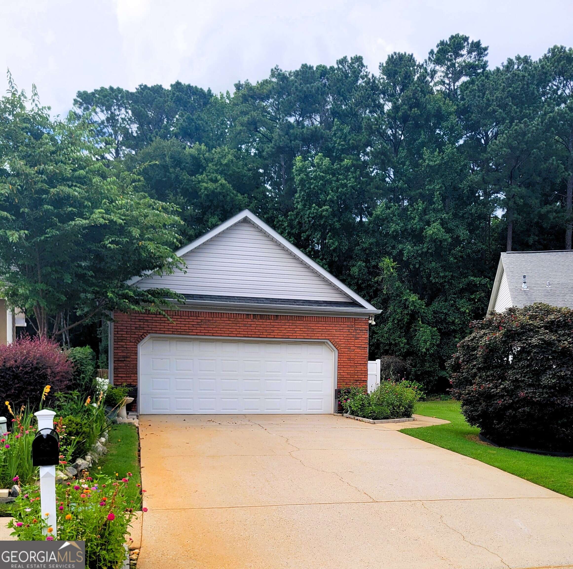 Fayetteville, GA 30214,270 Woodgate DR