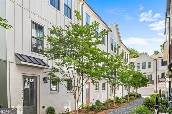Atlanta, GA 30342,4462 Dandelion LN