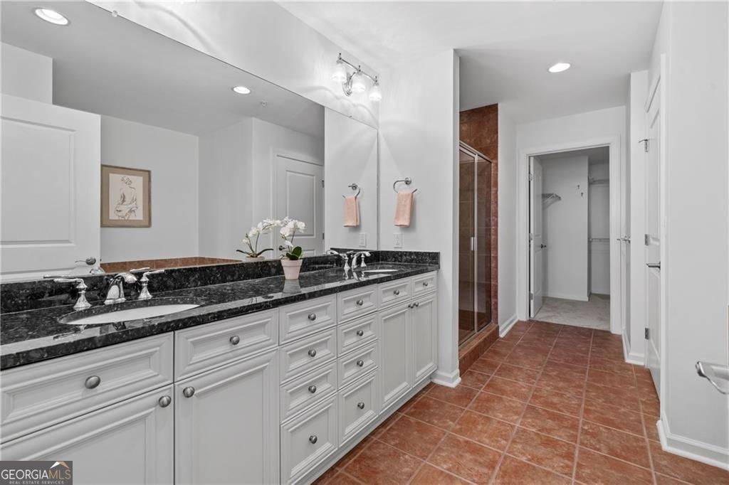 Atlanta, GA 30339,2950 Mount Wilkinson Pkwy SE #505