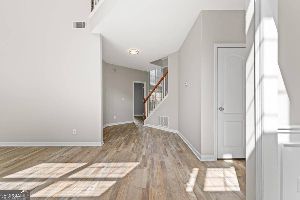 Suwanee, GA 30024,2878 Calhoun SQ