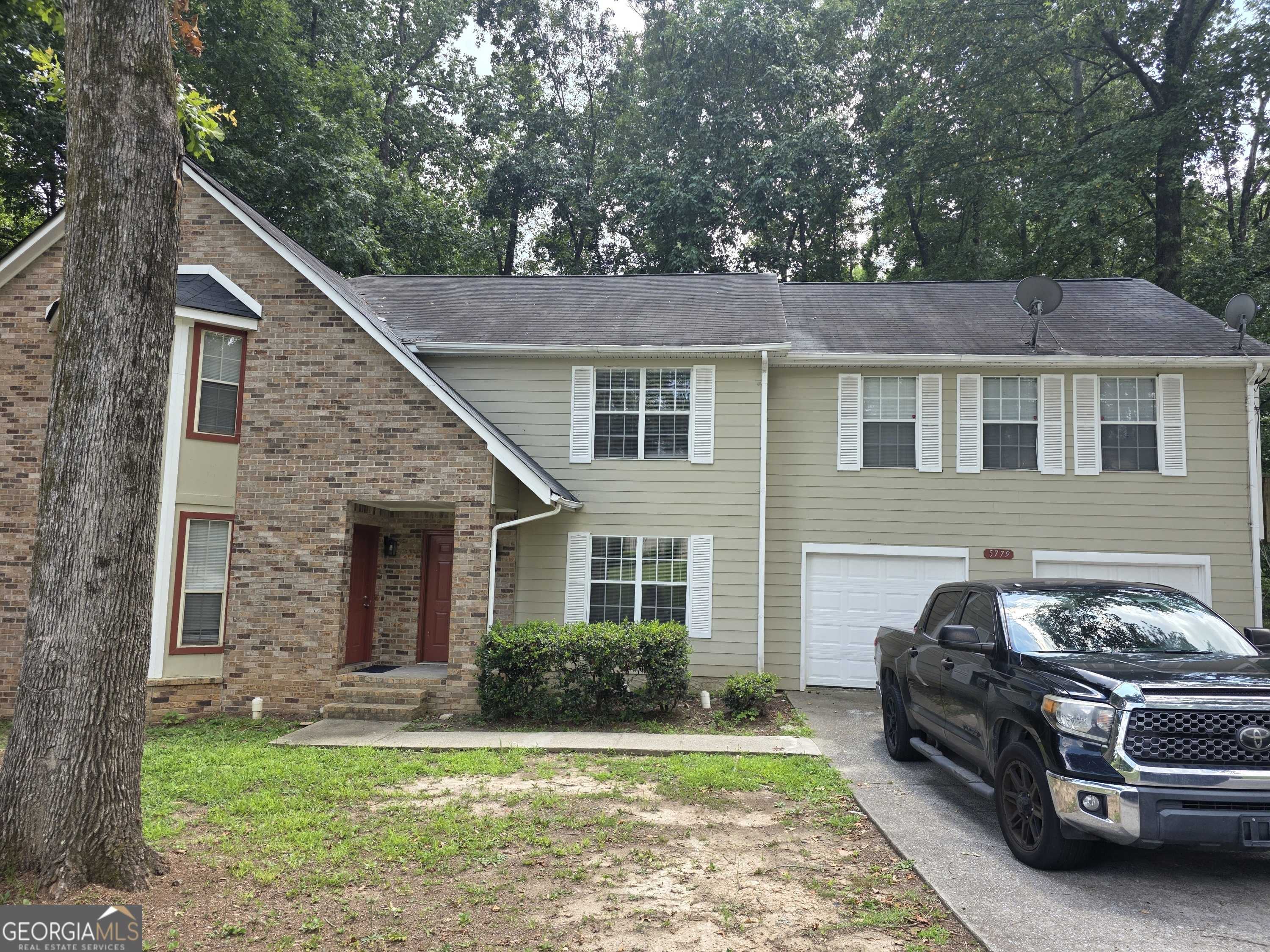 5779 North  Castlegate RD #B, College Park, GA 30349