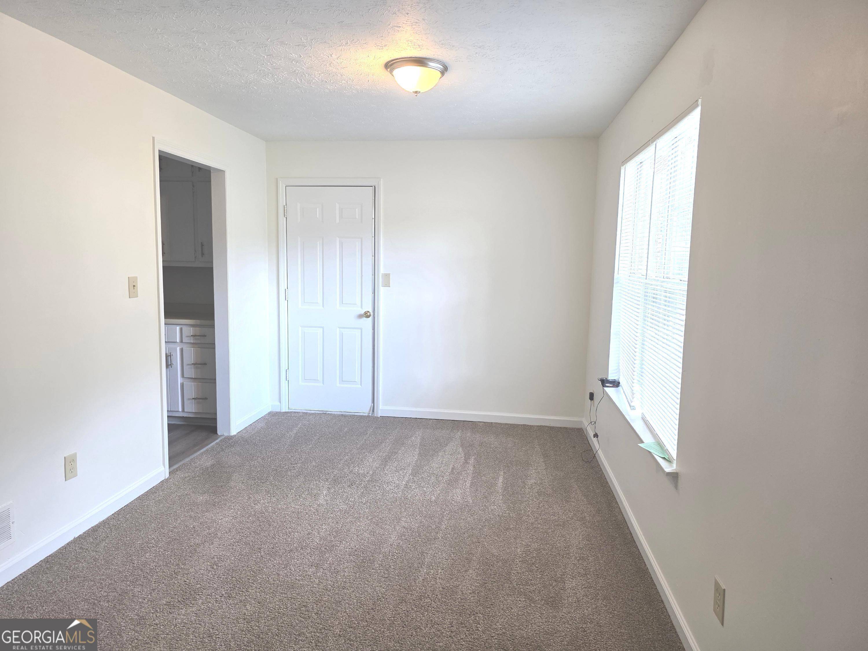 College Park, GA 30349,5779 North  Castlegate RD #B