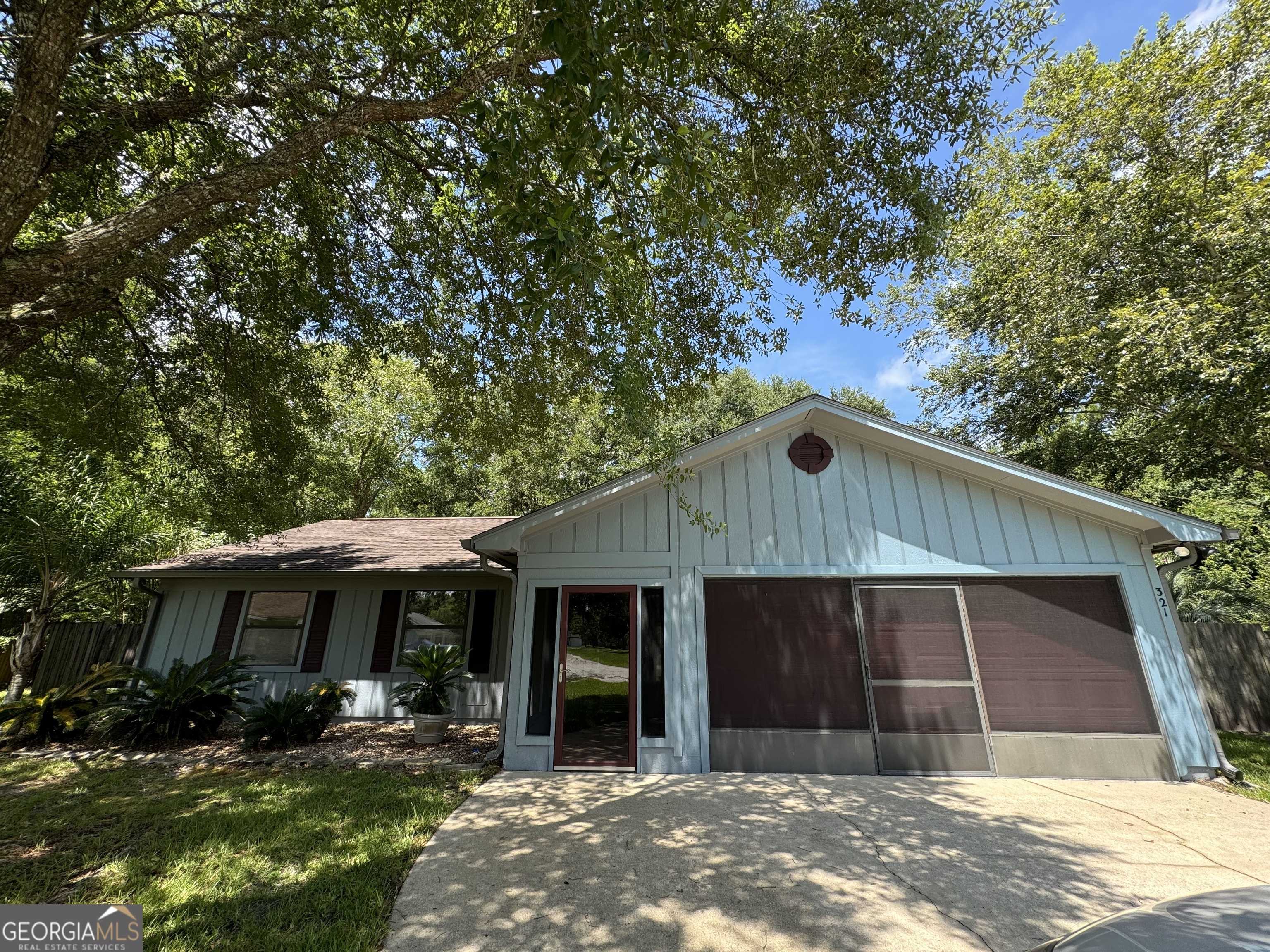 321 Briarwood CIR, Kingsland, GA 31548