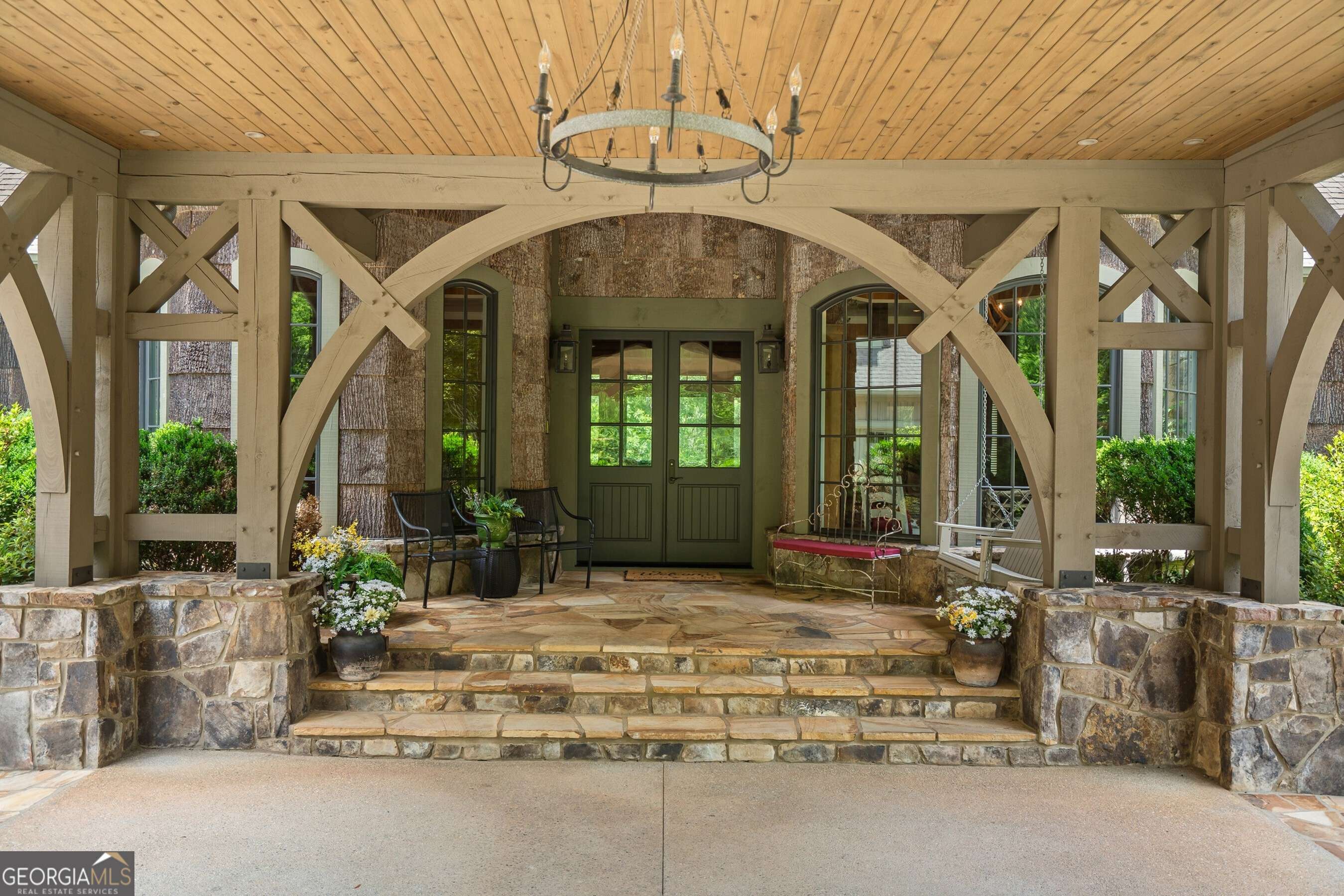 Lakemont, GA 30552,518 Grizzly Ridge RD