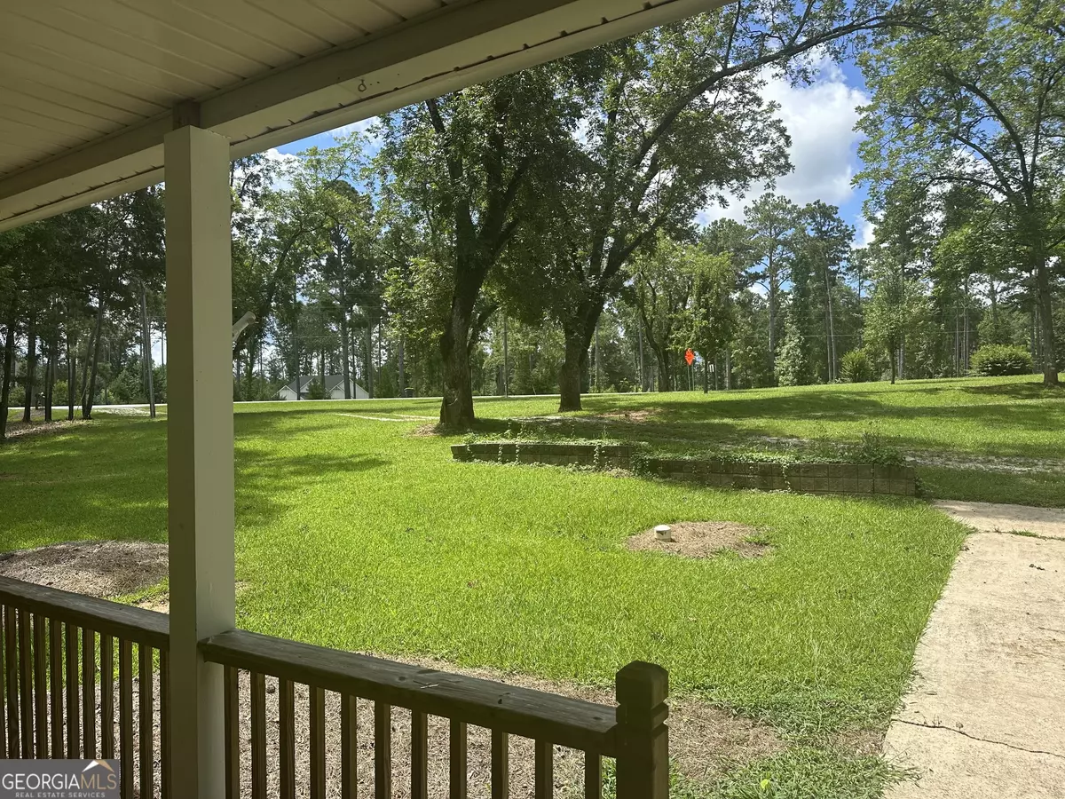 Newnan, GA 30263,1845 Smokey RD