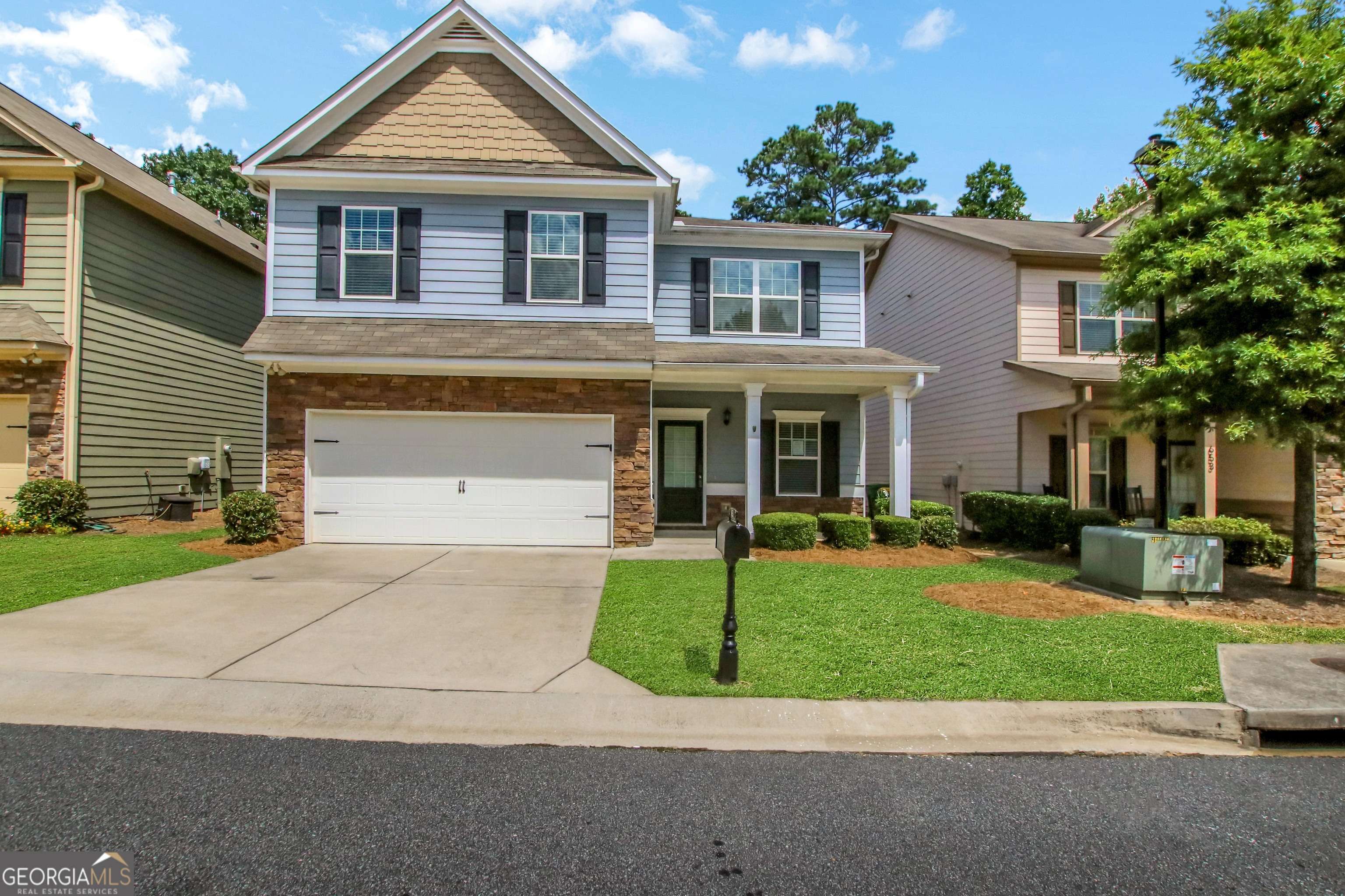 651 Georgia WAY, Woodstock, GA 30188