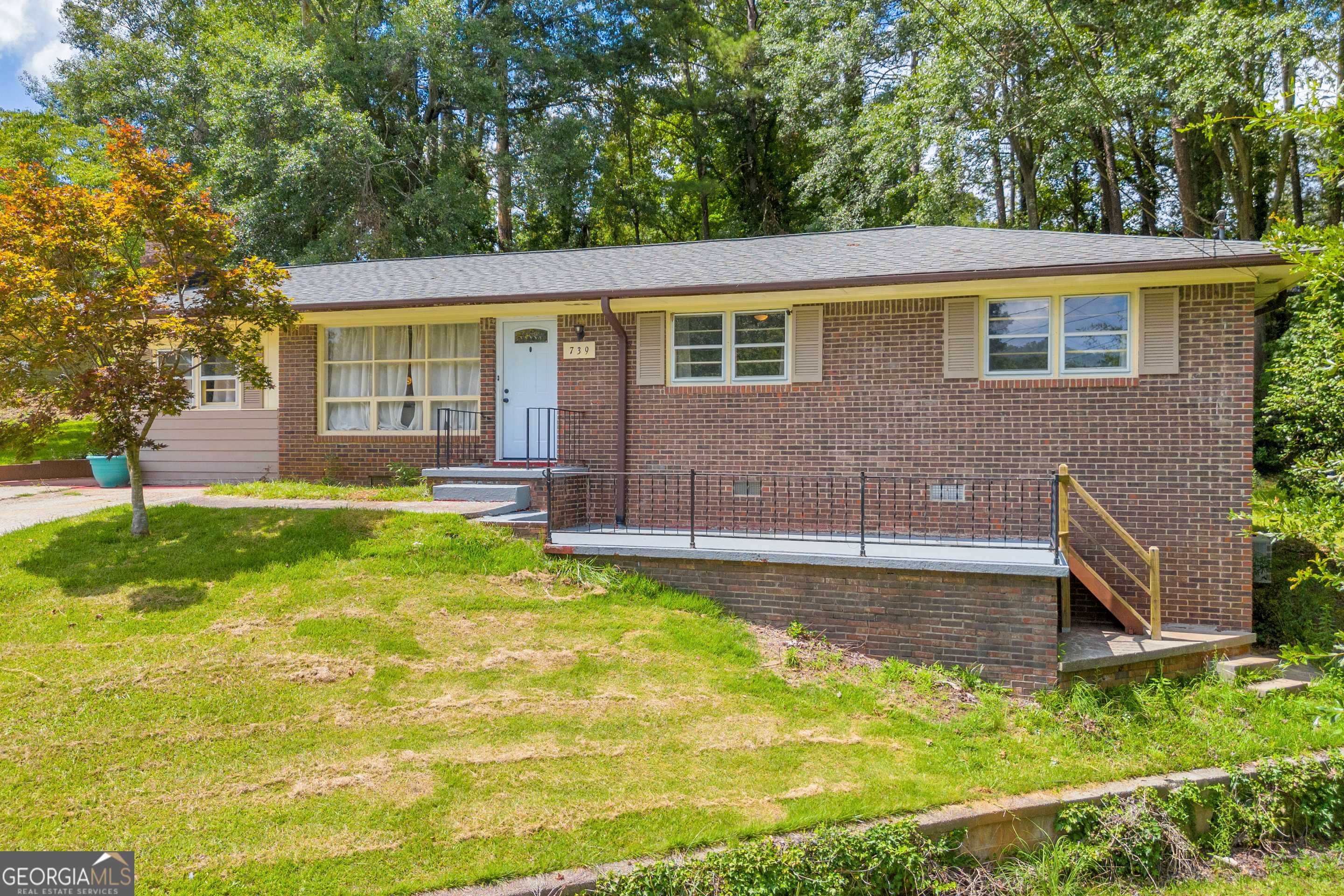 Toccoa, GA 30577,739 Poplar ST