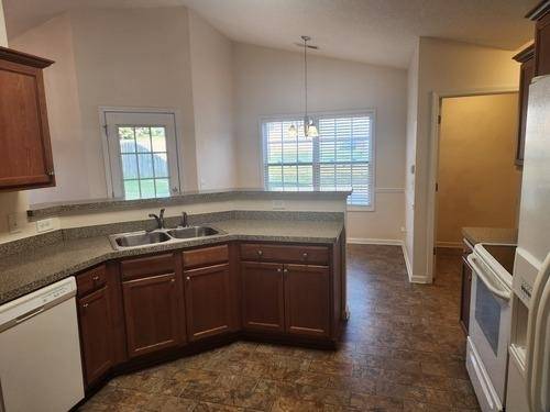 Bethlehem, GA 30620,605 Mcdowell LN