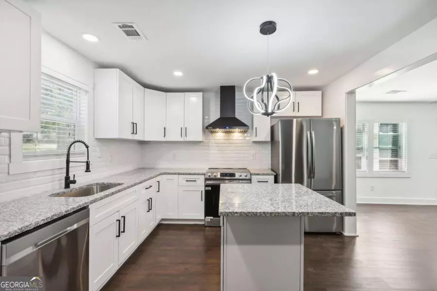 7540 Conyers ST, Lithonia, GA 30058