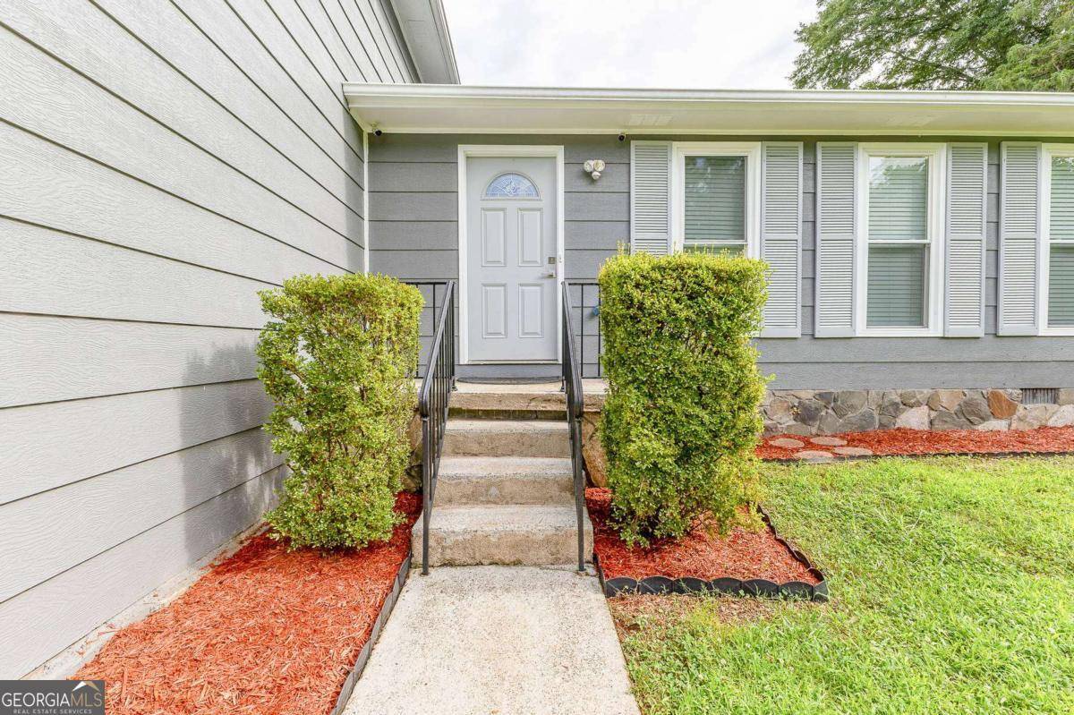 Lilburn, GA 30047,4856 Habersham RDG SW