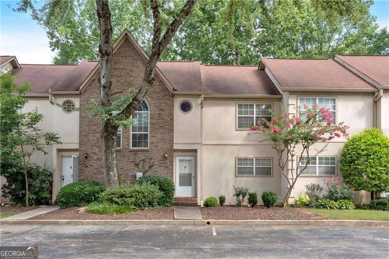 Smyrna, GA 30082,303 Bridge LN SE