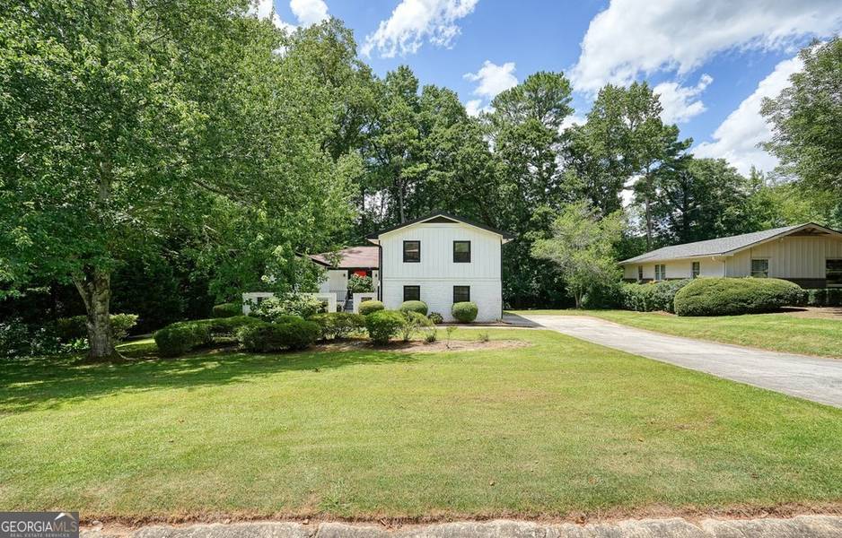1524 Brompton CT, Atlanta, GA 30338