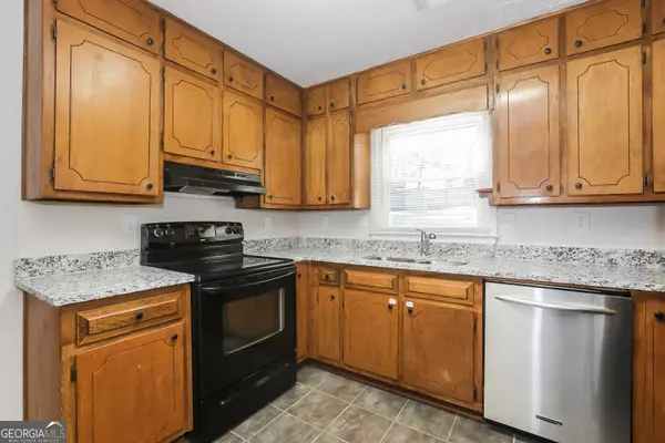 Lawrenceville, GA 30046,369 Hillridge DR