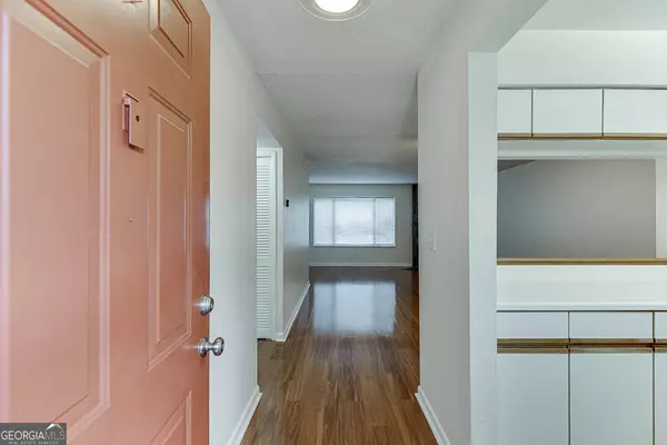 Atlanta, GA 30308,33 FINCH TRL NE