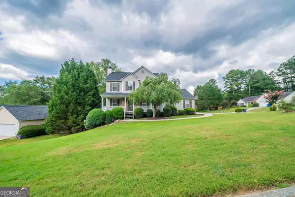 1307 Stream Walk DR, Loganville, GA 30052