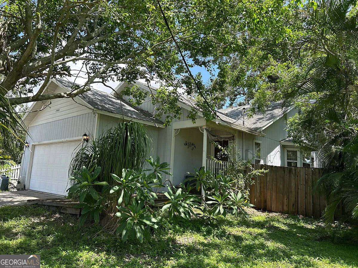 2908 Williamsburg ST, Sarasota, FL 34231