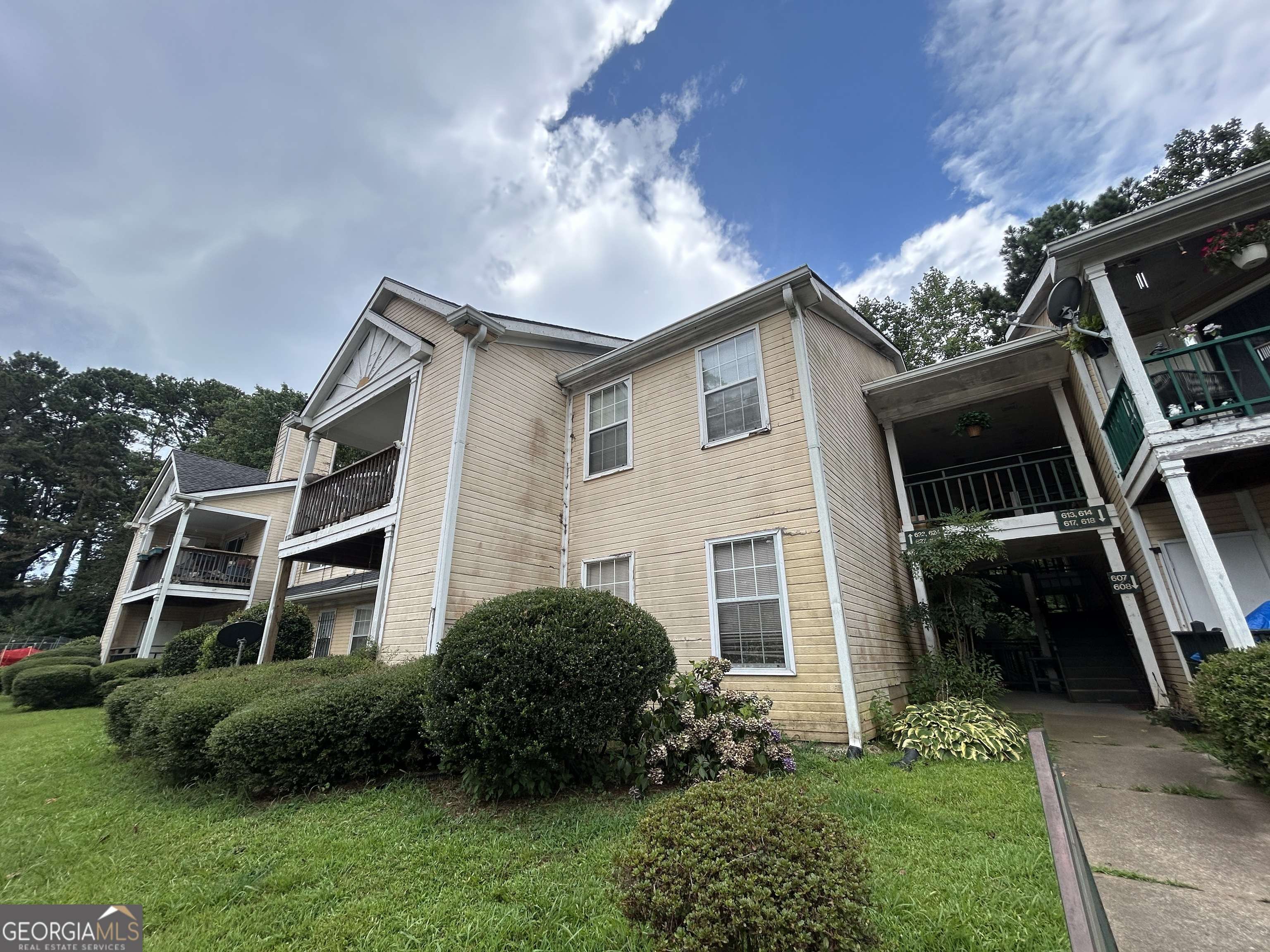 613 Ridge Creek DR, Clarkston, GA 30021