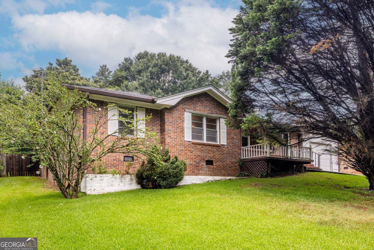 6493 Menlo WAY, Rex, GA 30273