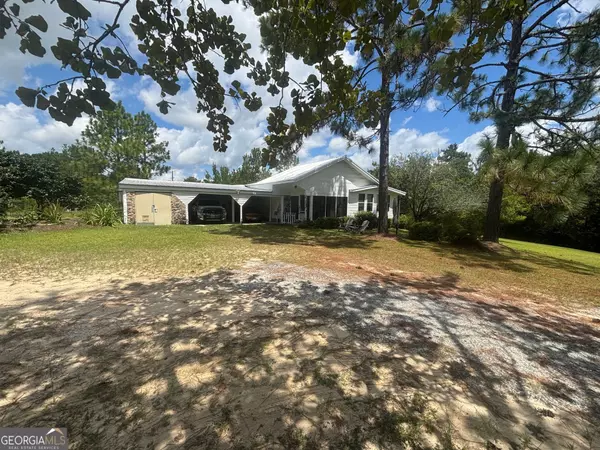 93 Poole RD, Butler, GA 31006