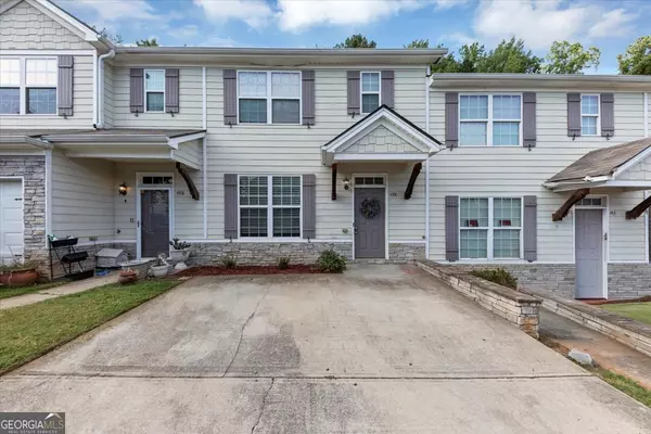 4376 Stone Gate WAY ## 100, East Point, GA 30344