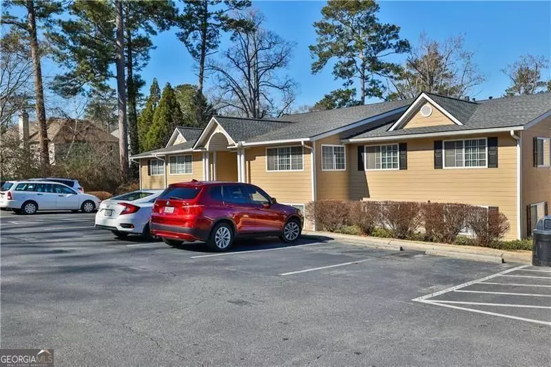 Brookhaven, GA 30319,1468 Briarwood RD #1002